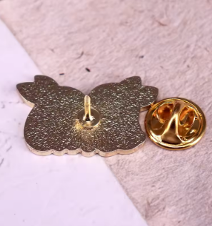Kissing Bunnies Pin
